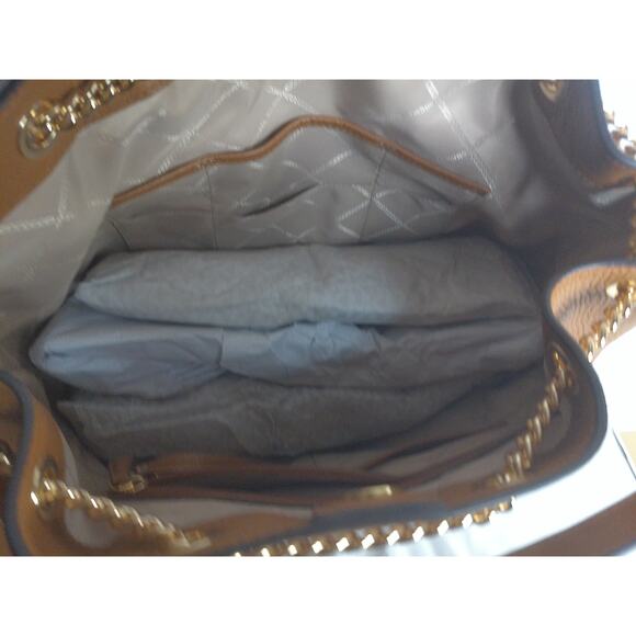 Michael Kors Alanis Large Pebbled Leather Bucket Bag Acorn New With Dust Bag - Picture 8 of 15